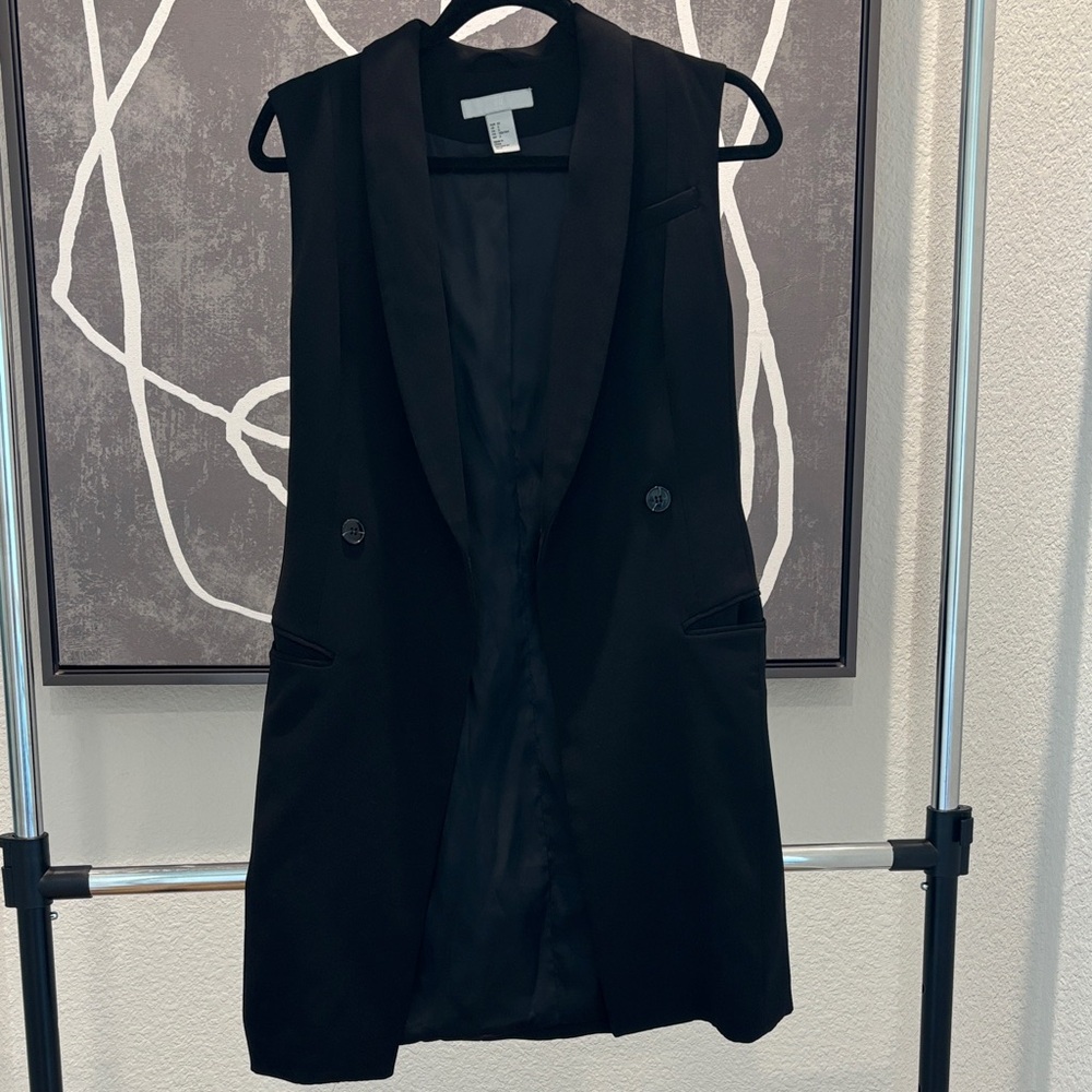 H&M Black Tailored Vest